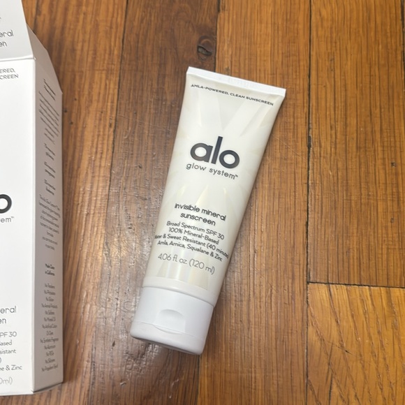 Alo invisible mineral sunscreen - Picture 5 of 5